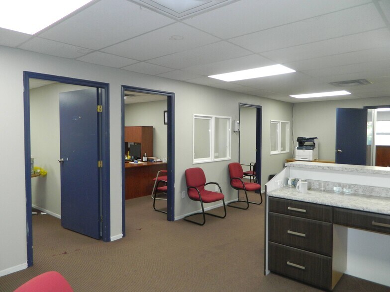 More Photos Of 12414 82nd Ave, Surrey Light Manufacturing For Lease