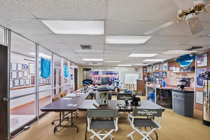 More Photos Of 950 SW 12th Ave, Pompano Beach Manufacturing For Sale