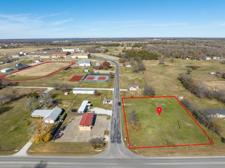More Photos Of McDaniel @ Dozier St, Callisburg Land For Sale