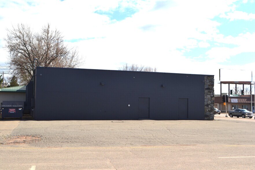 More Photos Of 861 Grand Ave, Schofield General Retail For Sale