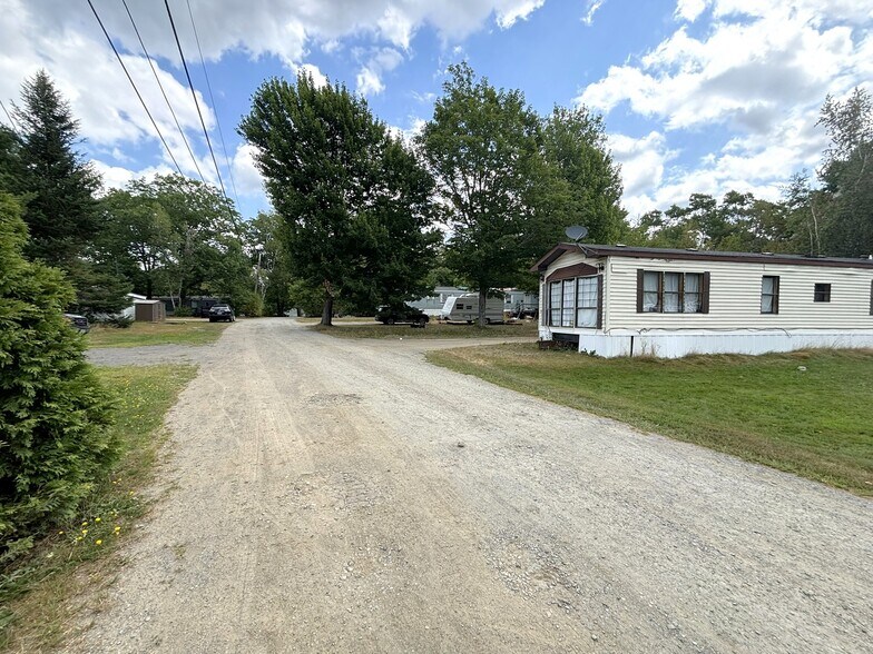 More Photos Of 434 Tate Rd, Corinth Trailer Camper Park For Sale