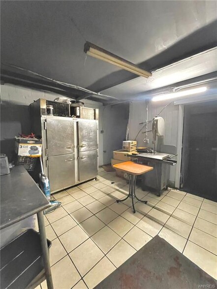 More Photos Of 898 Genesee St, Buffalo Restaurant For Lease