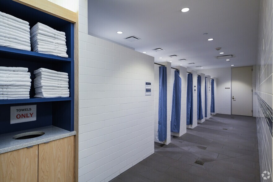 More Photos Of 1300 Post Oak Blvd, Houston Office For Lease