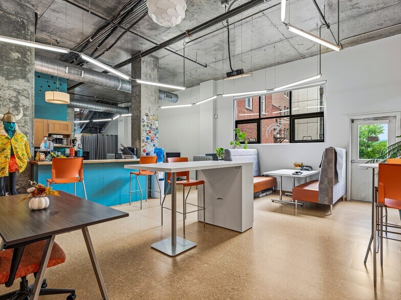 More Photos Of 60 N Market St, Asheville Apartments For Lease