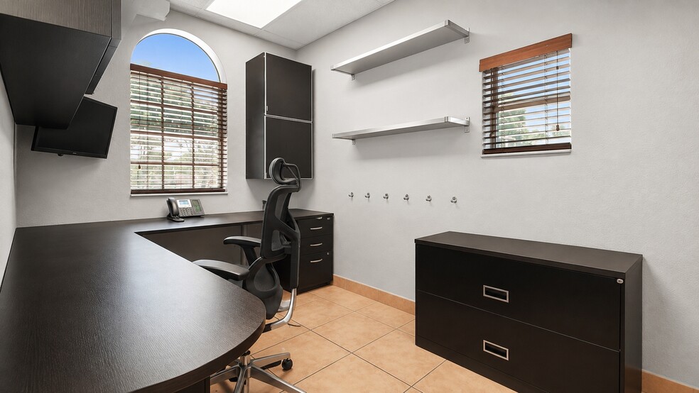 More Photos Of 14701 SW 137th St, Miami Light Distribution For Lease