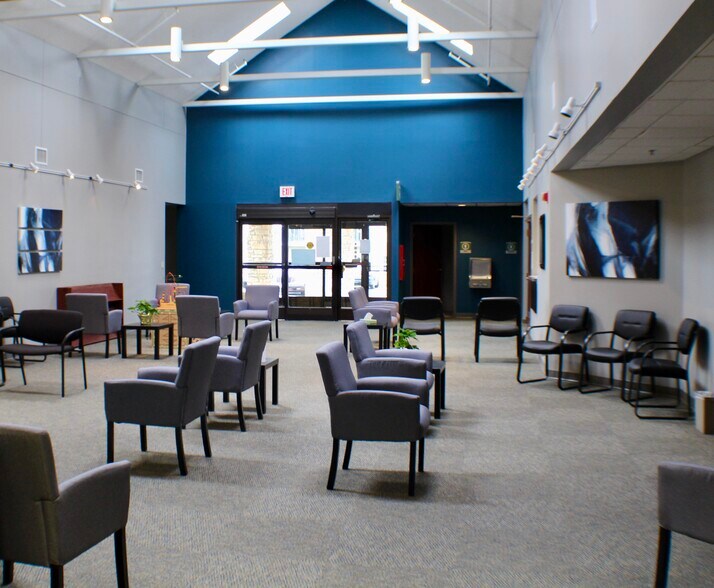 More Photos Of 1317 W Grand Ave, Port Washington Medical For Lease
