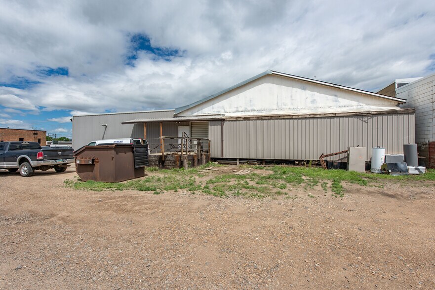 More Photos Of 250 E Villard St, Dickinson Office For Sale