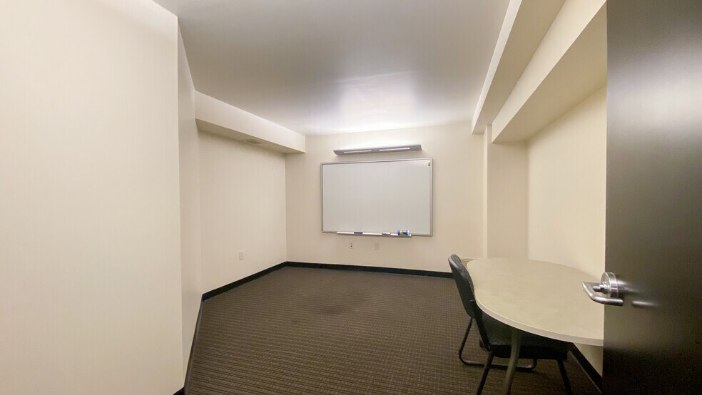 More Photos Of 823 Broad St, Augusta Office For Lease