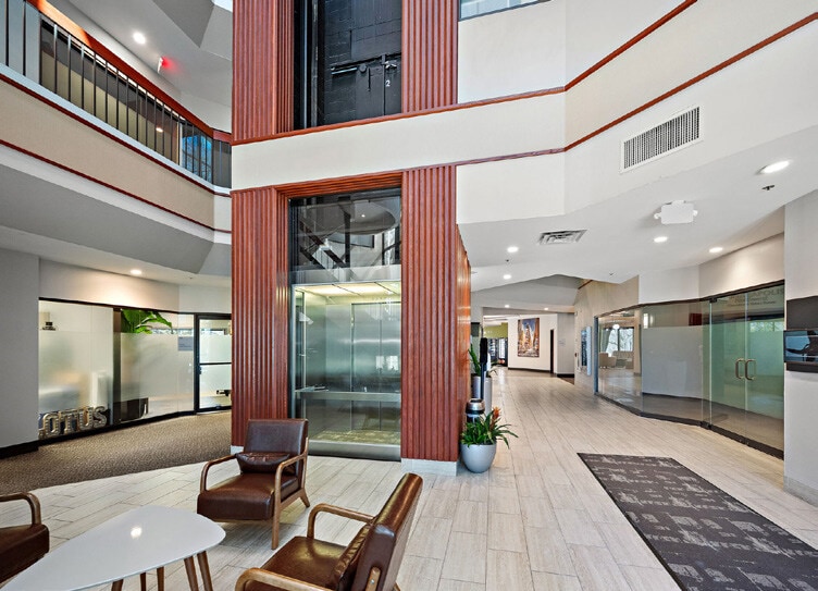 More Photos Of 7100 Northland Cir N, Brooklyn Park Office For Lease