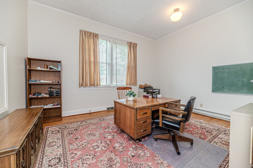 More Photos Of 211 Main st, Broadway Religious Facility For Sale