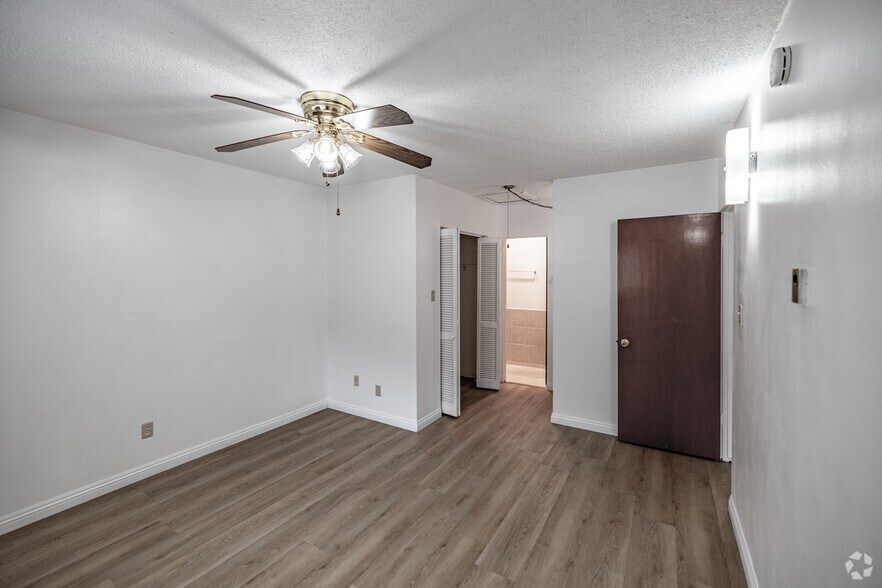 More Photos Of 6851 Dale St, Buena Park Apartments For Sale