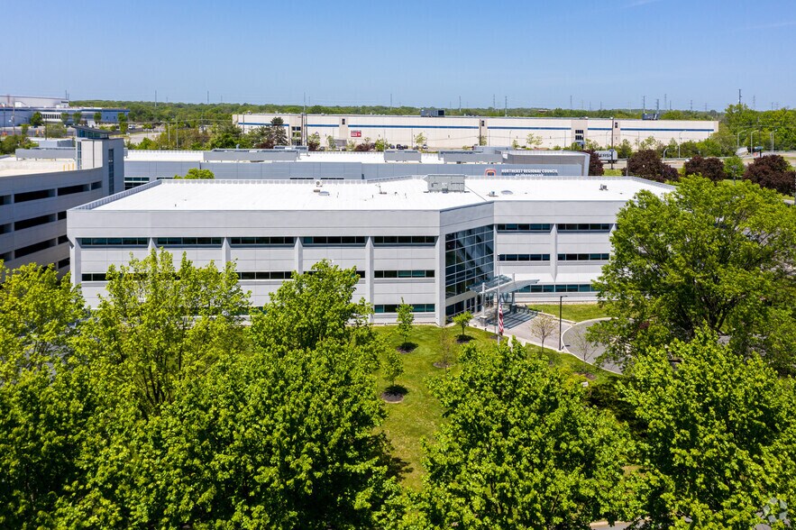 More Photos Of 91 Fieldcrest Ave, Edison Office For Lease