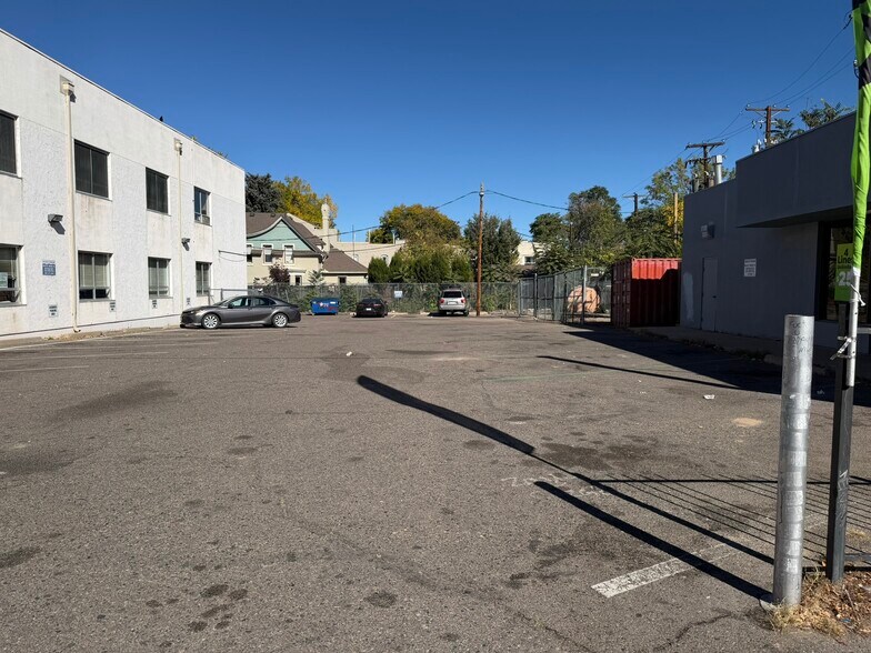 More Photos Of 1915-1919 E Colfax Ave, Denver Office For Lease