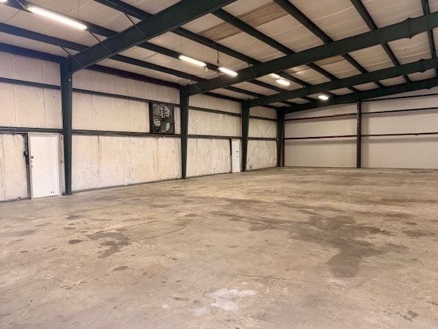 More Photos Of 2828 States St, Lakeland Warehouse For Lease