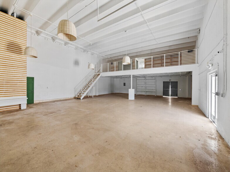 Primary Photo Of 603 NE 13th St, Fort Lauderdale Storefront Retail Office For Lease