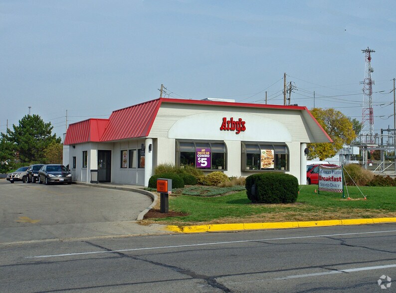 Primary Photo Of 3021 Kettering Blvd, Dayton Fast Food For Lease