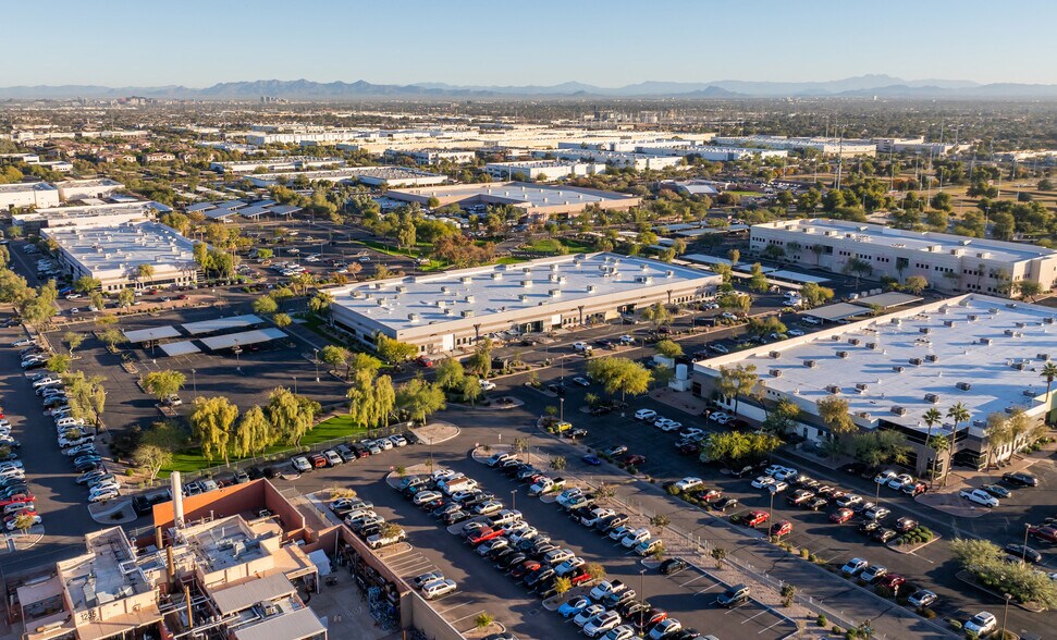 More Photos Of 8312 S Hardy Dr, Tempe Warehouse For Lease