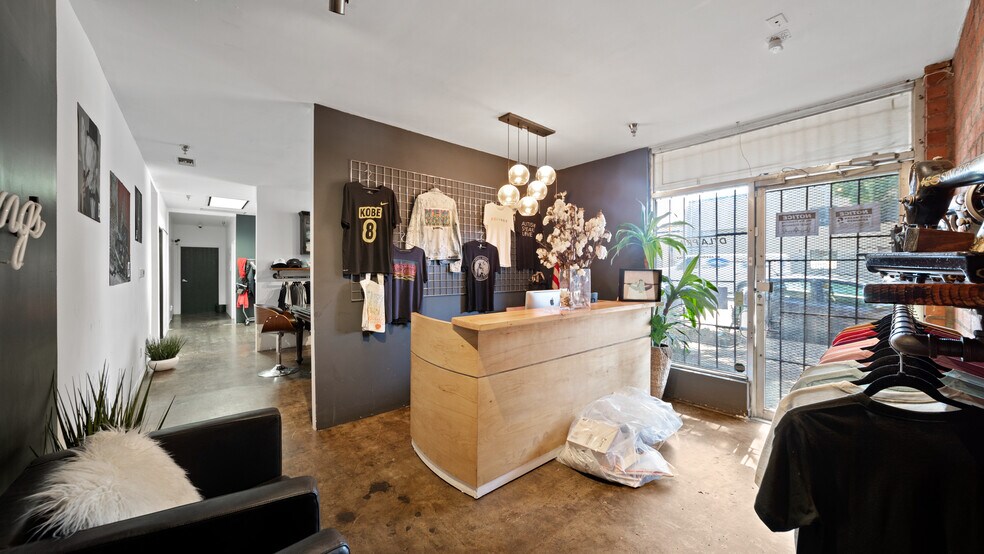 More Photos Of 1243-1261 S Boyle Ave, Los Angeles Warehouse For Sale