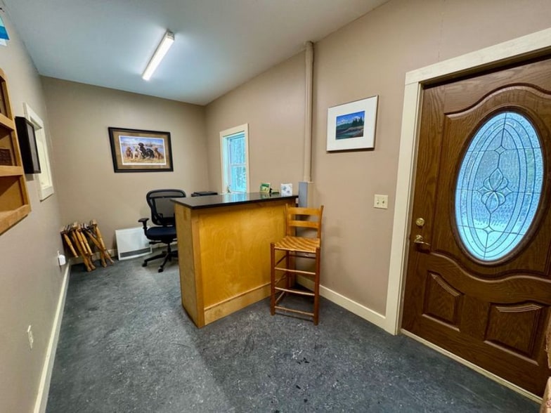 More Photos Of 57 Amanda Ln, Canaan Office For Sale