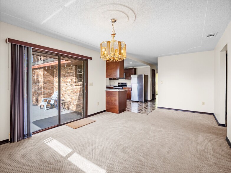 More Photos Of 6070 Minton Rd NW, Palm Bay Office For Sale