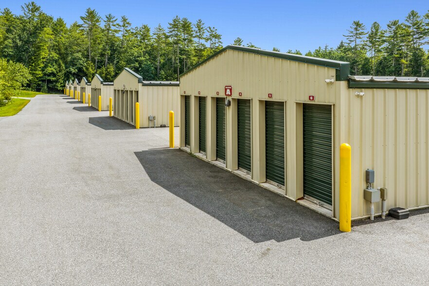 More Photos Of 250-260 Proctor Hill Rd, Hollis Self Storage For Sale