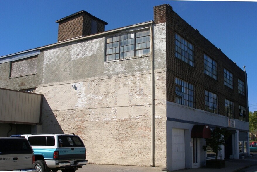 More Photos Of , Marion General Retail For Sale