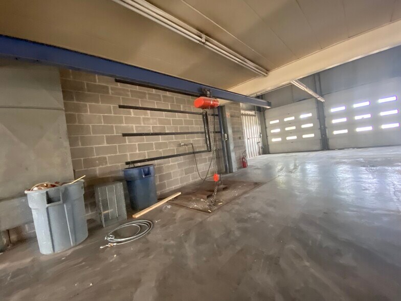 More Photos Of 7869 Big Sky Dr, Madison Storefront Retail Office For Lease