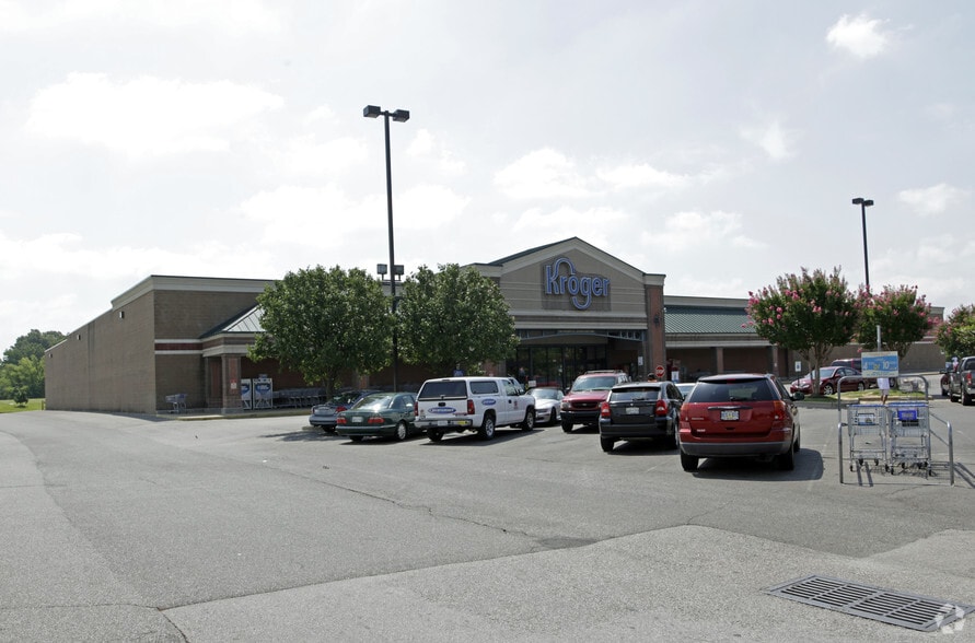 More Photos Of 3830 Hickory Hill Rd, Memphis Supermarket For Sale