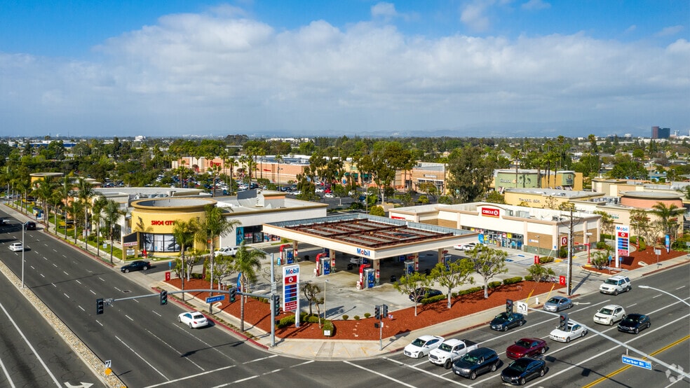 More Photos Of 3010-3030 Harbor Blvd, Costa Mesa Unknown For Lease