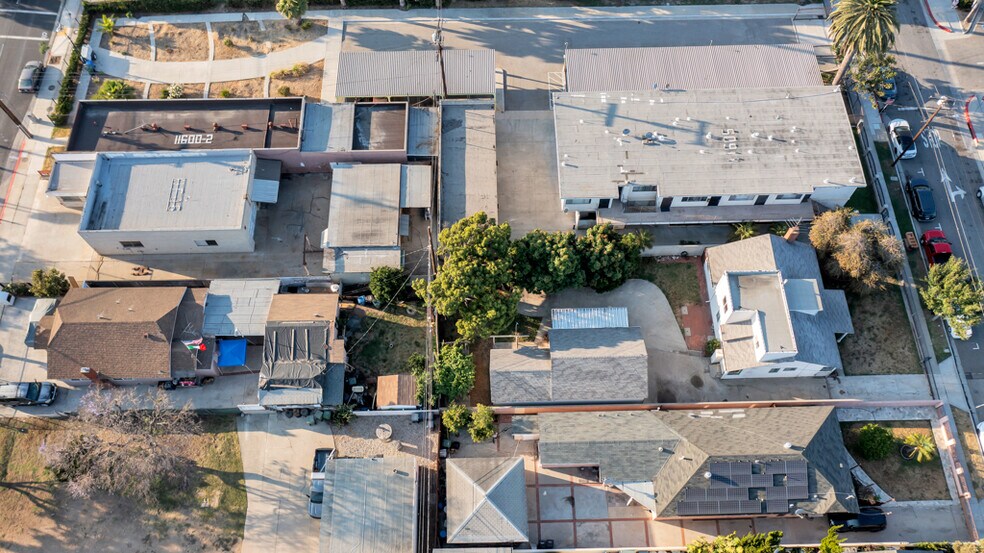 More Photos Of 11606 Inglewood Ave, Hawthorne Auto Repair For Sale