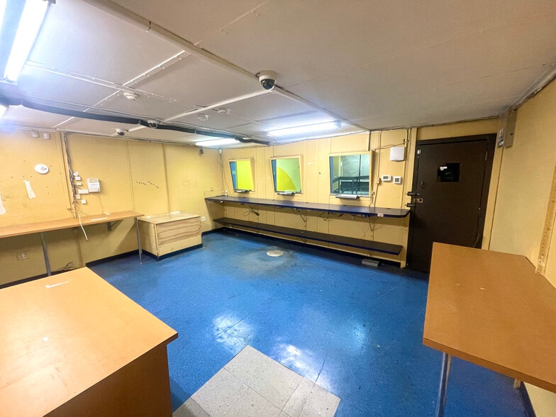 More Photos Of 359 Nostrand Ave, Brooklyn Office For Lease