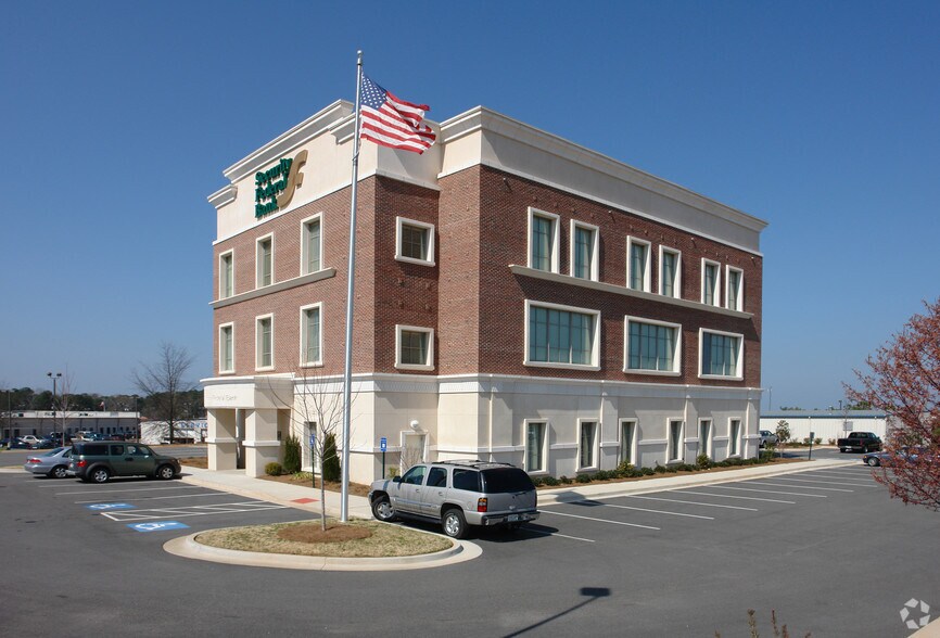 More Photos Of 7004 Evans Town Center Blvd, Evans Office For Lease