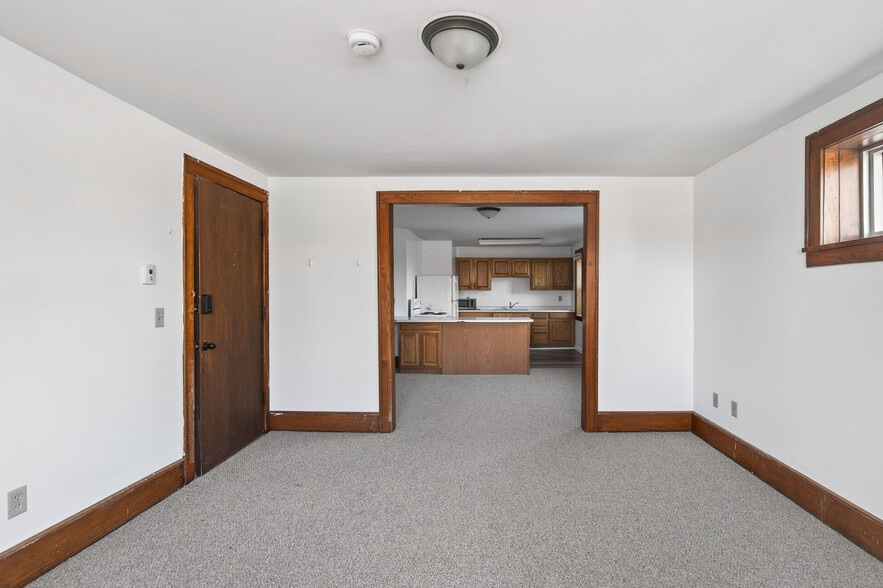 More Photos Of 1232 Marshall Ave, Saint Paul Apartments For Sale
