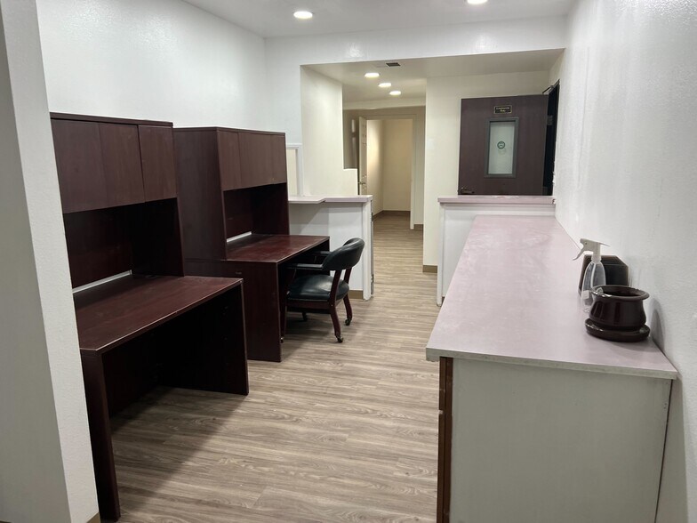 More Photos Of 1761 W Romneya Dr, Anaheim Medical For Lease