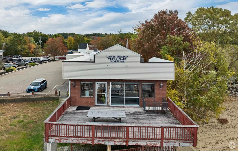 More Photos Of 1266 Union Ave, Laconia Veterinarian Kennel For Sale