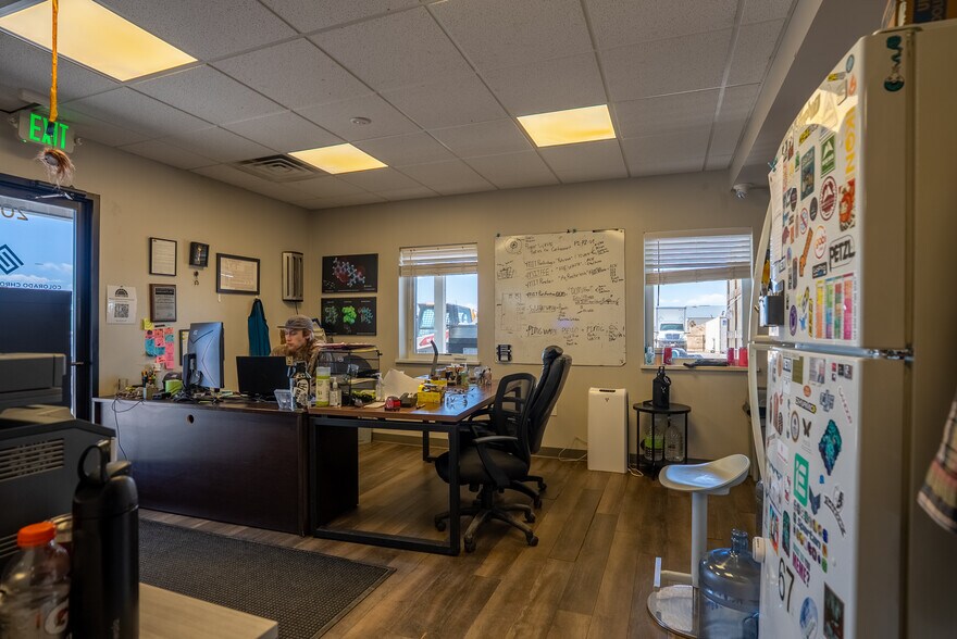 More Photos Of 21323 I 76 Frontage Rd, Hudson Warehouse For Lease