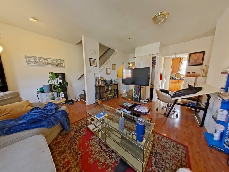 More Photos Of 2041 N 15th St, Philadelphia Apartments For Sale