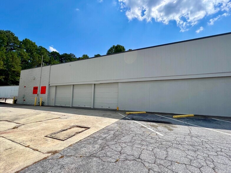More Photos Of 3150 Highway 5, Douglasville General Retail For Sale