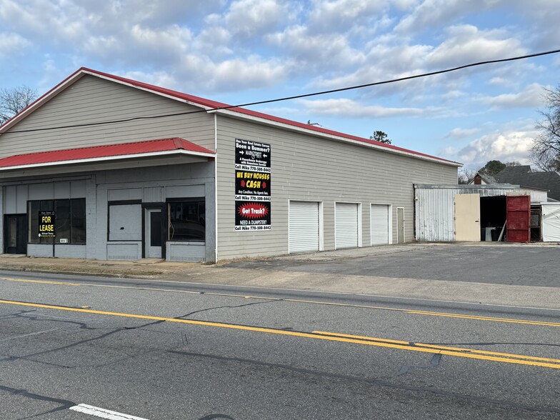 More Photos Of 823 S Main St, Cedartown Flex For Sale