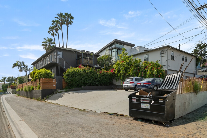 More Photos Of 250 3rd Ave, Venice Apartments For Sale