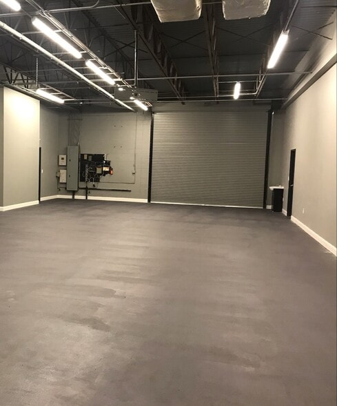 More Photos Of 6345 Highway 92, Acworth Freestanding For Lease