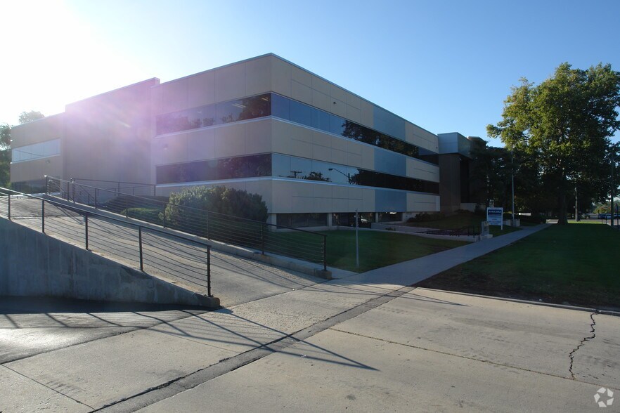 More Photos Of 465 S 400 E, Salt Lake City Office For Lease
