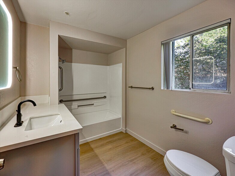 More Photos Of , Fallbrook Multifamily For Sale