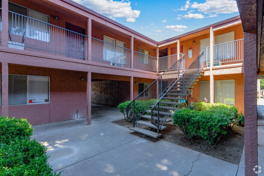 More Photos Of 1230 Melton Dr, Yuba City Apartments For Sale