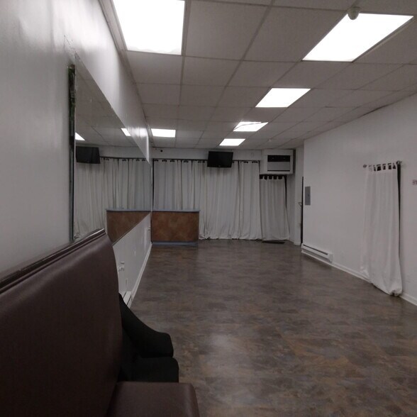 More Photos Of 111 Belmont Ave, Brooklyn Storefront Retail Residential For Lease