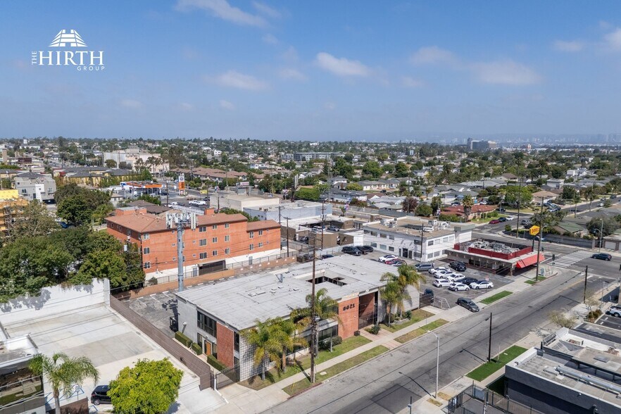 More Photos Of 8621 Bellanca Ave, Los Angeles Office For Sale