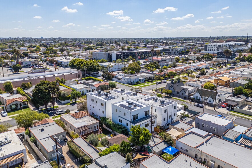 More Photos Of 2847 S Victoria Ave, Los Angeles Multifamily For Sale