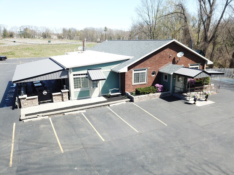 Primary Photo Of 1021 Rt-146, Clifton Park Restaurant For Sale