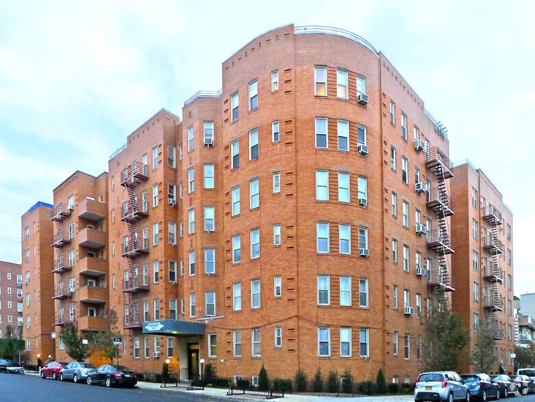 94259437 Shore Rd, Brooklyn, NY 11209 Apartments For Sale