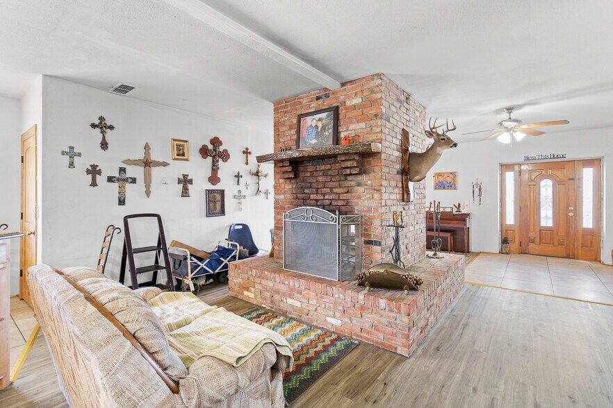 More Photos Of 5608 S Interstate Highway 45 W, Corsicana Land For Sale